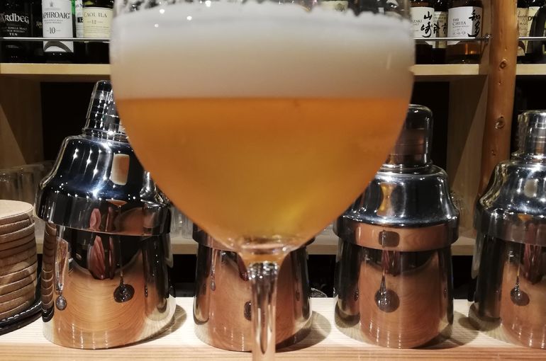 武蔵小杉 バーでクラフトビールとの出会い 武蔵小杉エリアにあるバーのブログページをぜひ一度お読みください